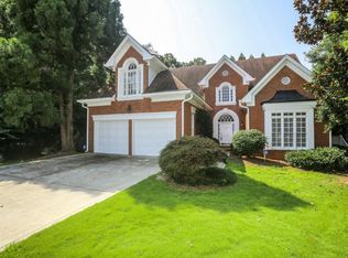 5297 Lake View Clb, Dunwoody, GA 30338