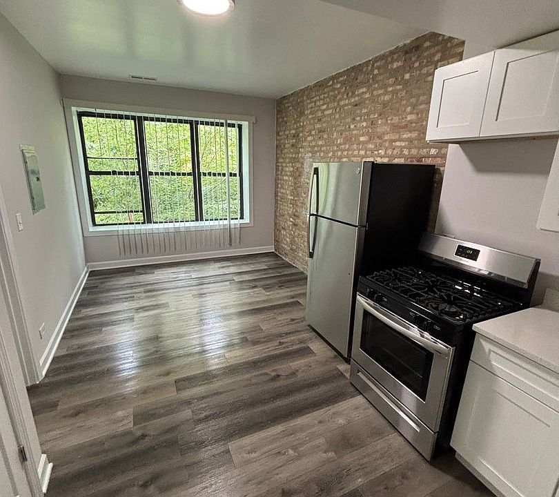 1st image of 2202 S Marshall Blvd #2N