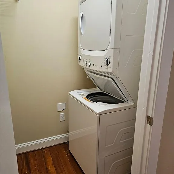1144 W Grace St #108 — Photo 11