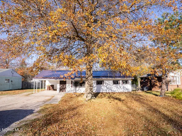 1582 S Clinton St, Defiance, OH 43512