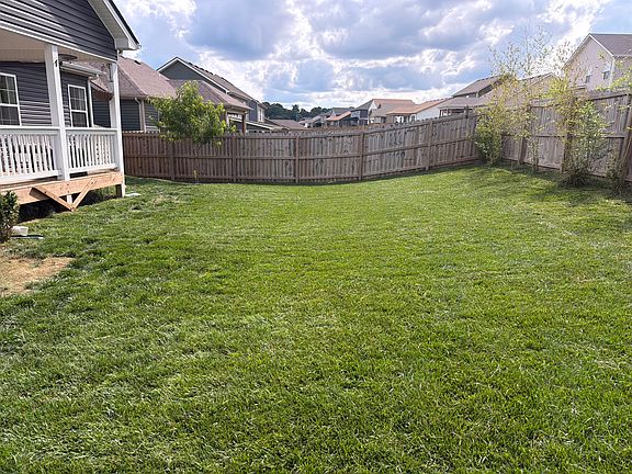 5th image of 121 Ardell Dr