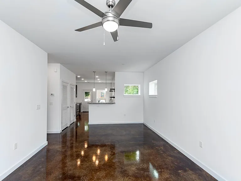 1426 Porter St #A — Photo 7