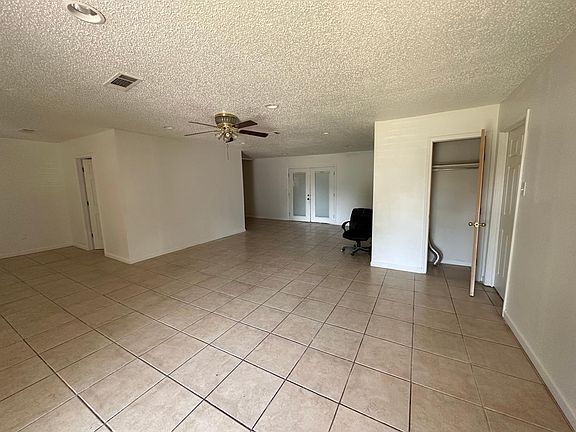 4th image of 2041 Spanish Oaks Dr