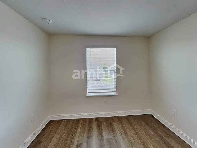 1388 Sky Lakes Dr — Photo 21