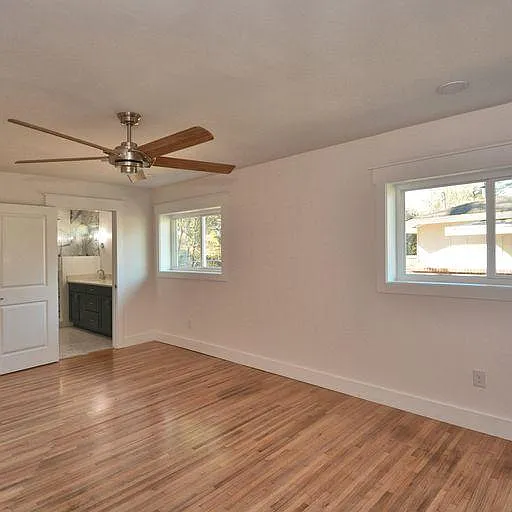 109 Edgemont Dr — Photo 28