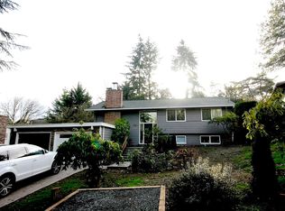 10021 NE 17th St, Bellevue, WA 98004