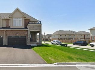 74 Pinot Cres, Hamilton, ON L8E 0J9
