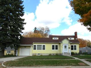 227 E Schlieman Ave, Appleton, MN 56208