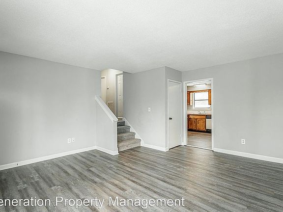 4th image of 3744 Anderson Ave #3744