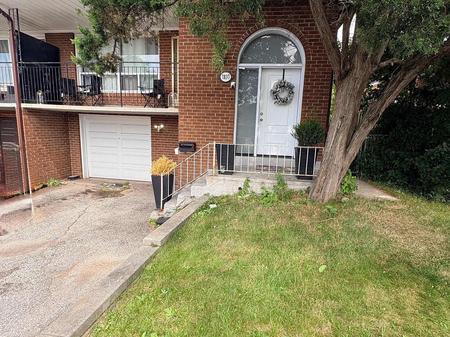 2 bed, $2,200 — Photo 1