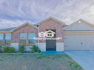 547 Delaware Rd, Fate, TX 75189