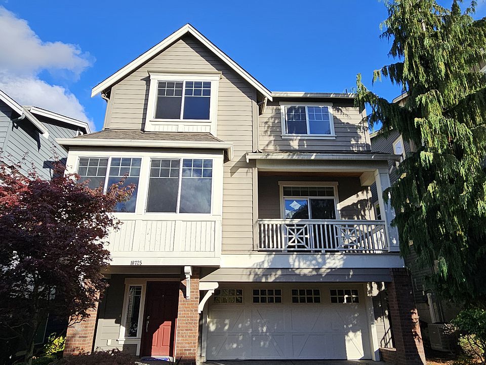 1st image of 10725 NE 65th Ln