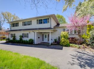 11 Meissner Way, Clark, NJ 07066