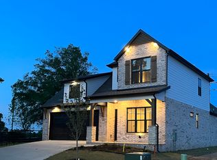 6105 SW Beacon St, Bentonville, AR 72713
