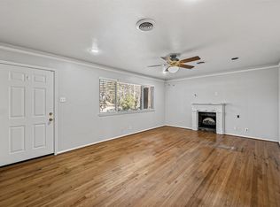 1005 Briarwood Blvd, Arlington, TX 76013