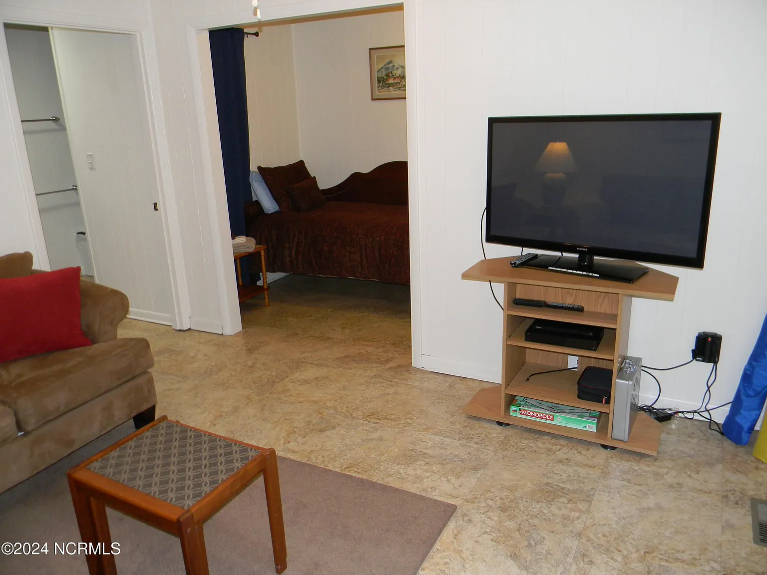 1 bed, 1.0 bath, $1,700 — Photo 4