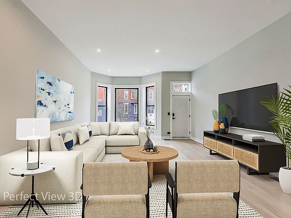 5th image of 1309 N Rockwell St #1N