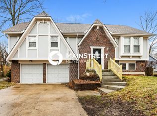 14835 S Locust St, Olathe, KS 66062