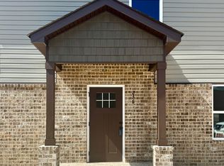 236 Beau Claire Cir, Byron, GA