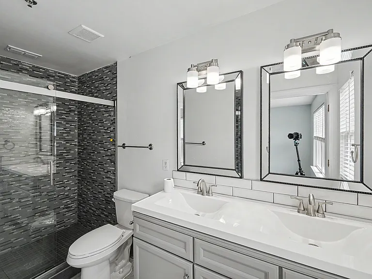 6424 Royal Celadon Way — Photo 22