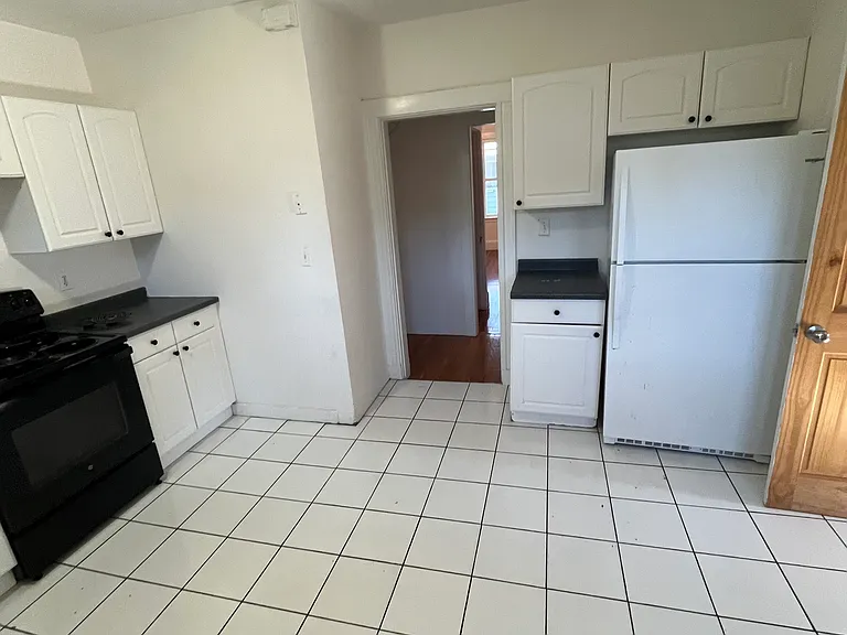 14 Hammondswood Rd #2 — Photo 12