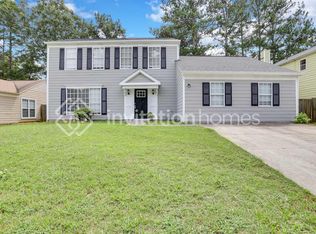 6574 Eastbriar Dr, Lithonia, GA 30058