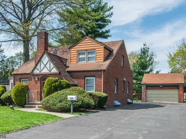 488 Grove St, Clifton City, NJ 07013