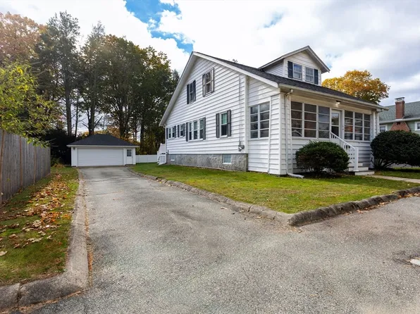 54 Verne St, Brockton, MA 02301