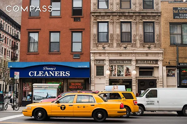 Rented by Compass | media 23