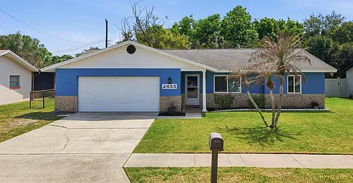 2655 Wilmette Ave Photo 1