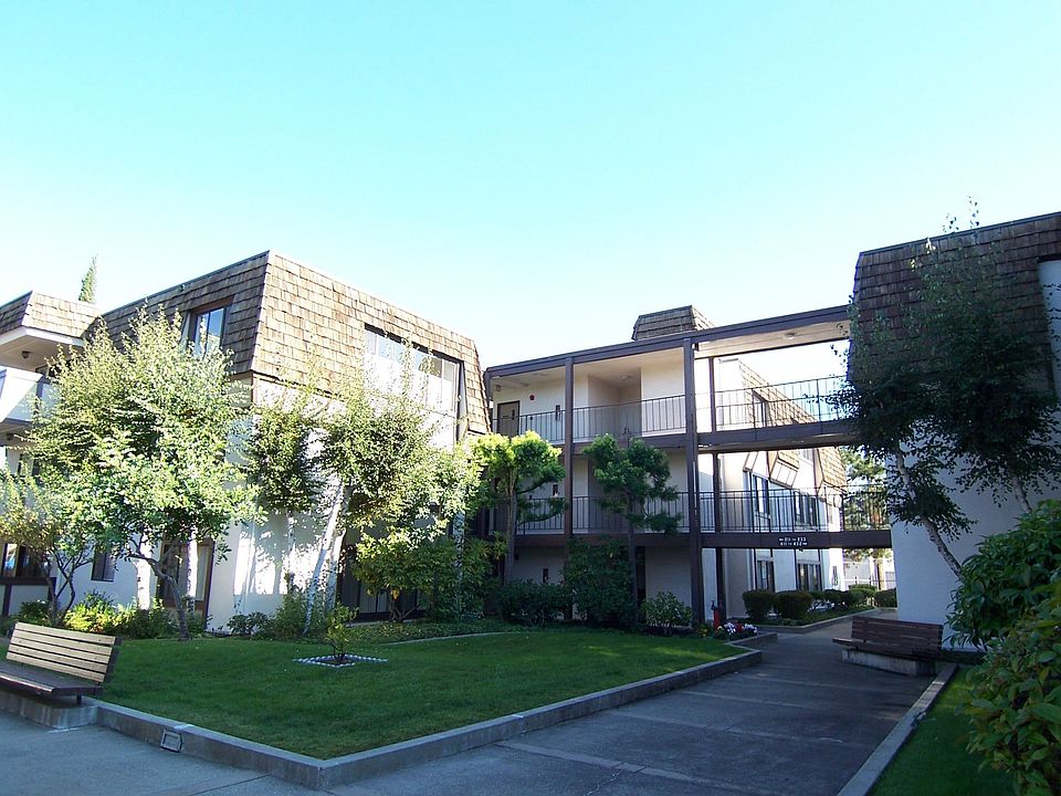 INNER COURTYARD