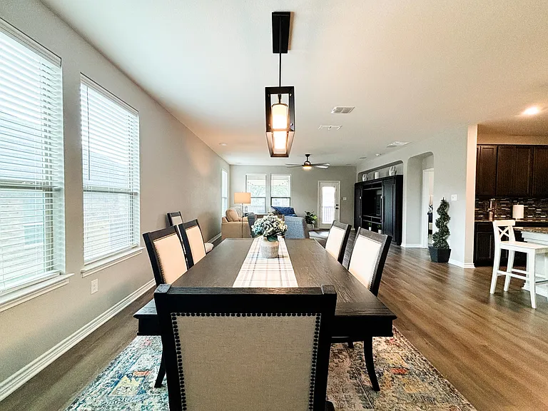 8134 Emmeline Dr — Photo 9