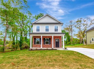 304 W Mauldin St, Anderson, SC 29625