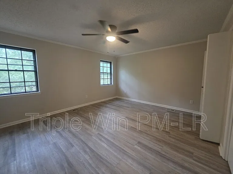 12320 Shawnee Forest Dr — Photo 24