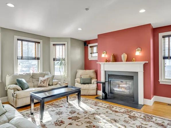 11 Iona St #A, Roslindale, MA 02131