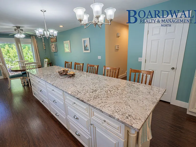 1704 Saint Andrews Dr — Photo 45