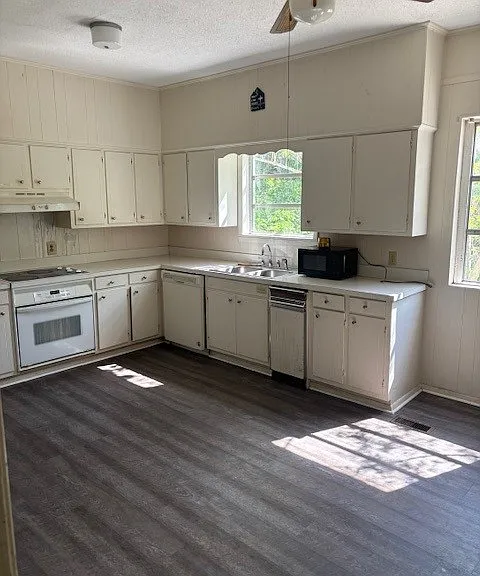 47 W Church St #L — Photo 3