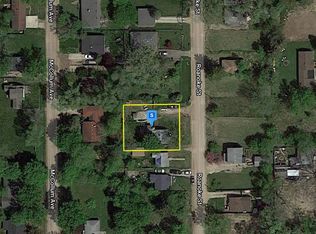 3047 Roanoke St, Flint, MI 48504