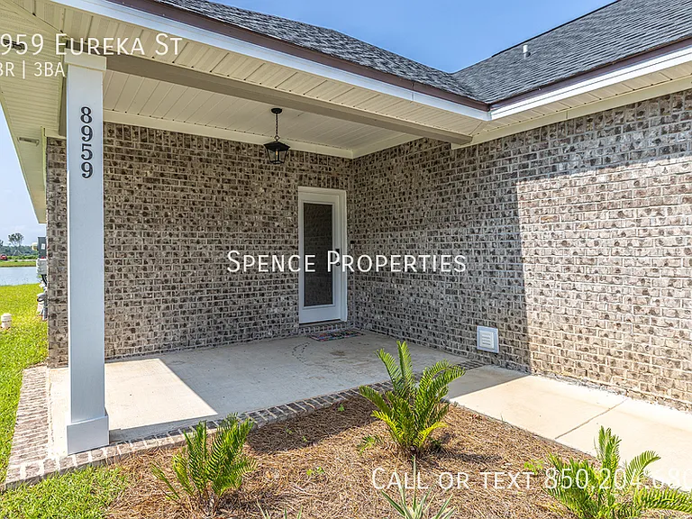 8959 Eureka St — Photo 17