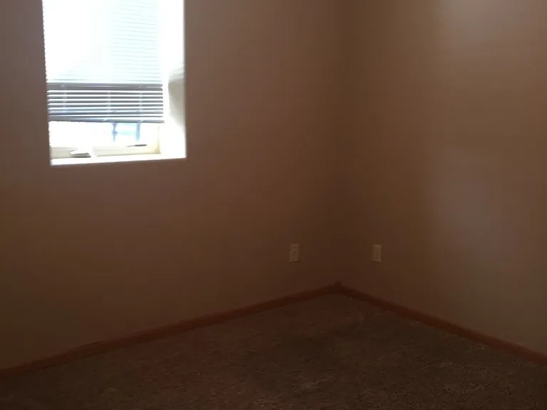 642 Antelope Cir — Photo 7