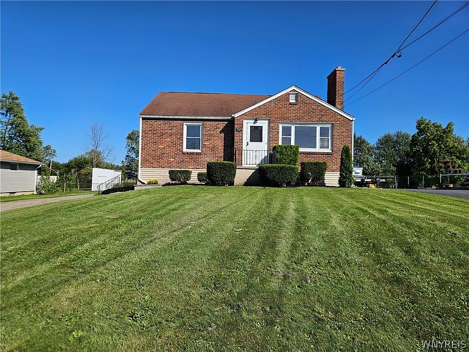 1st image of 727 Sweet Home Rd