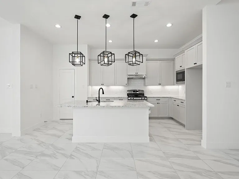 11419 Collinsia Ln — Photo 3