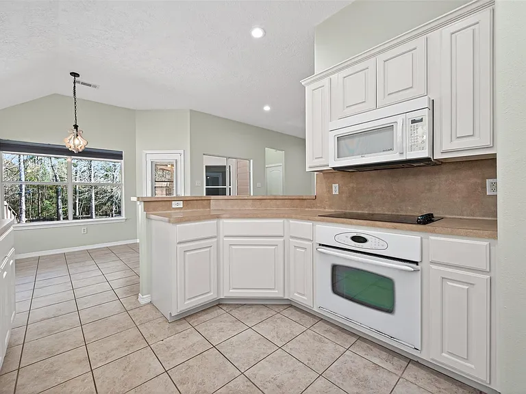 10542 Parkside Dr — Photo 15