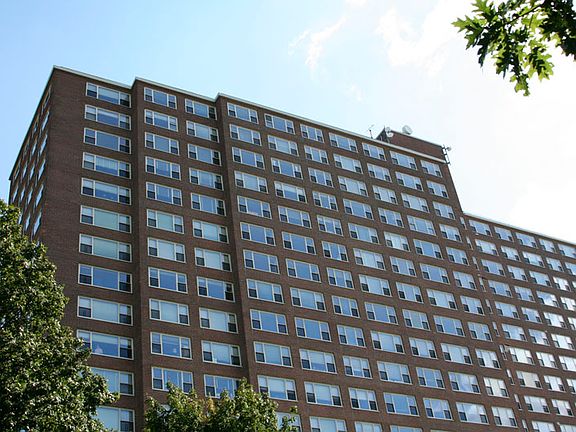 4th image of 6700 192nd St APT 206