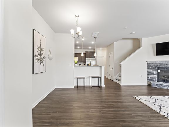 3rd image of 1423 Merrion Ave