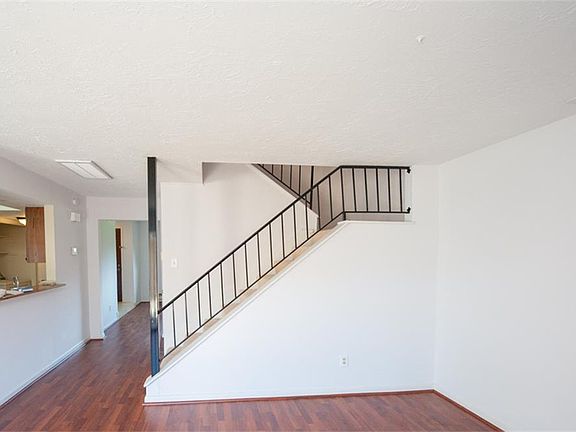 2nd image of 6519 S Briar Bayou Dr