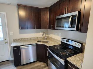 3320 Pleasant Ave APT C, Norfolk, VA 23518