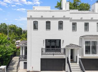 3667 Peachtree Rd NE #1, Atlanta, GA 30319