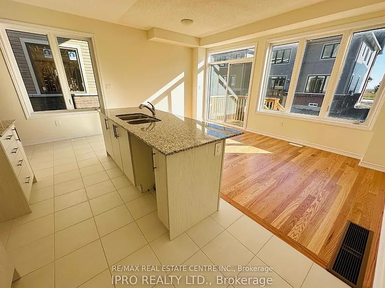 673 Ribstone Ct — Photo 2