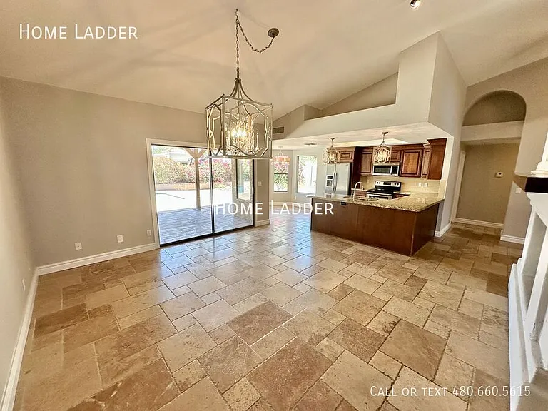 10570 E San Salvador Dr — Photo 10